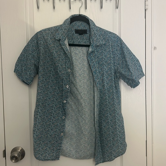 Blue floral short sleeve button down shirt - Picture 1 of 5